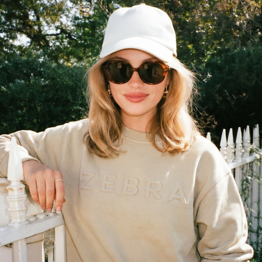 THE LIGHTWEIGHT SWEATSHIRT
