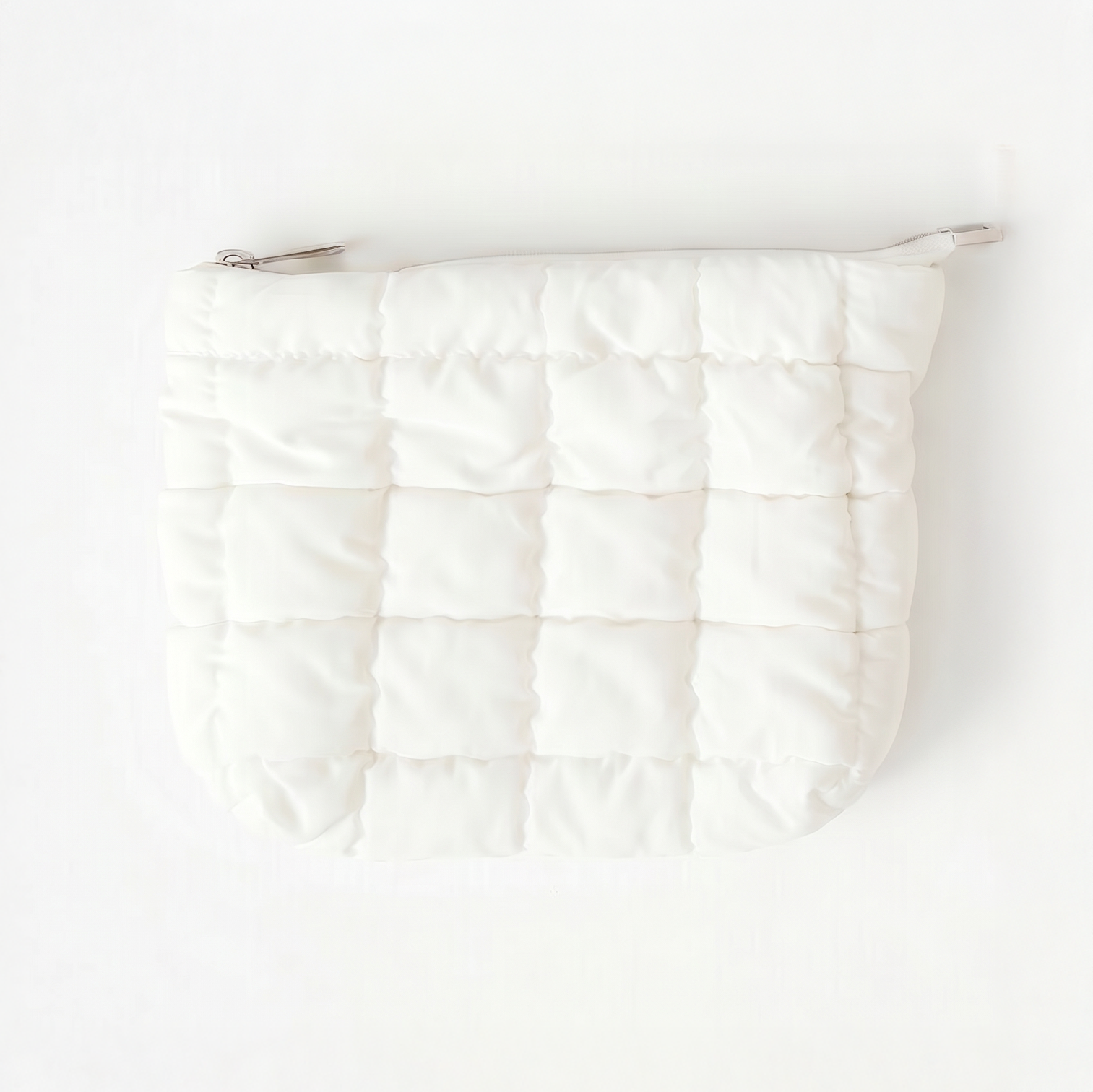 THE PUFFED POUCH - SNOW